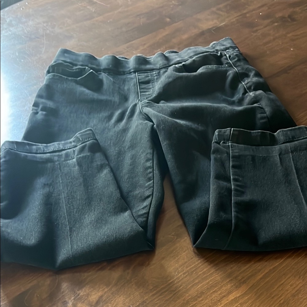 Gloria Vanderbilt Stylish Slimming Black Jeans